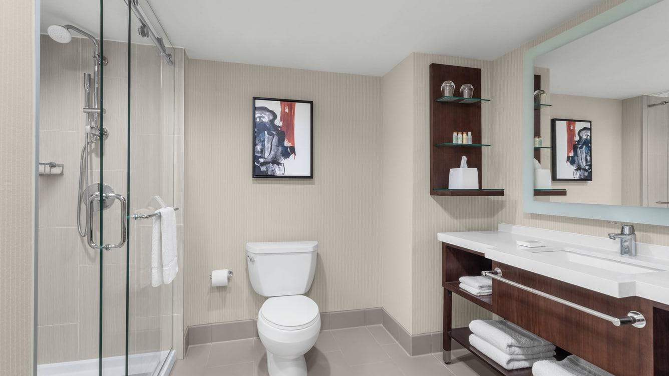 Delta Airport Hotel 4*